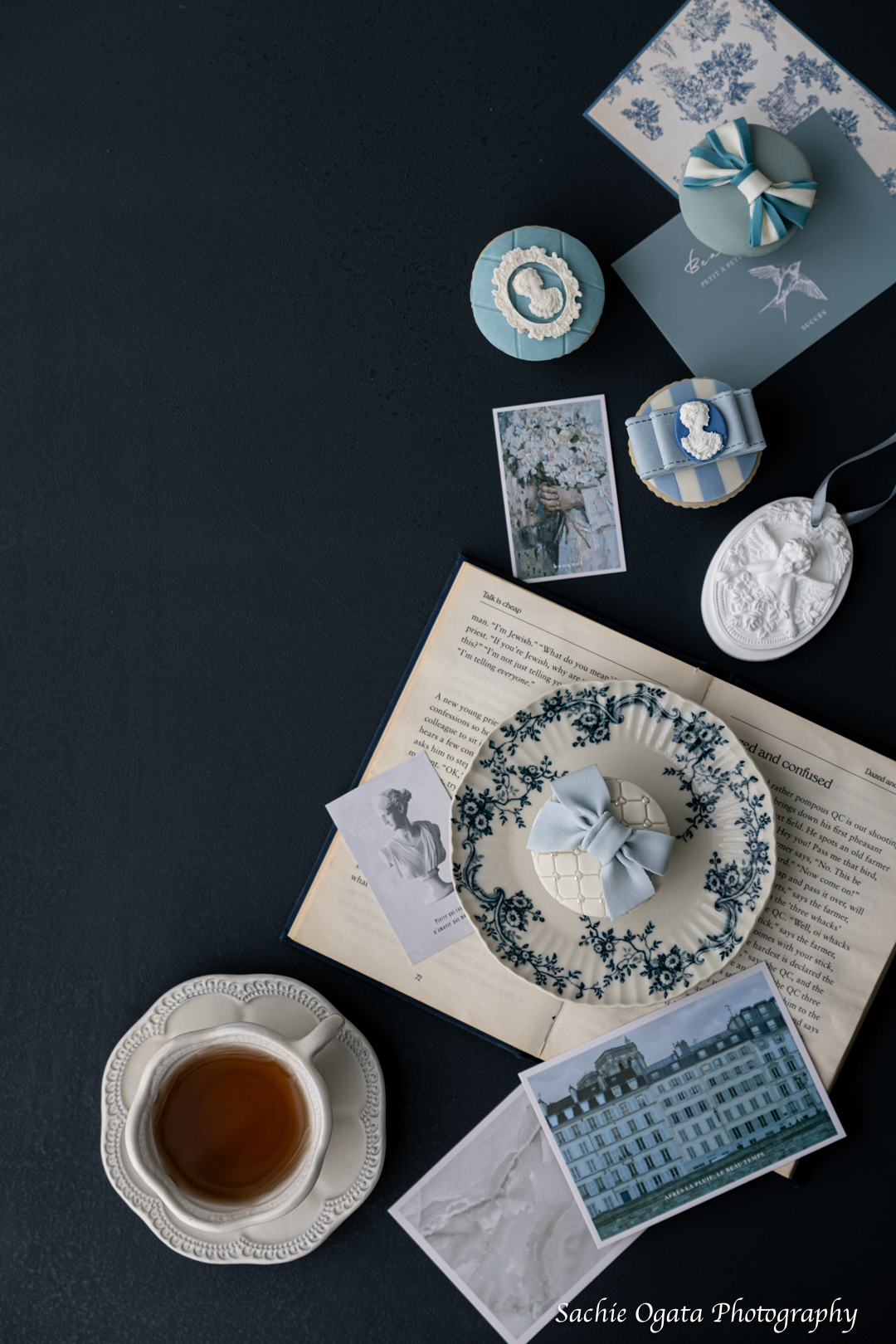 ダークテーブルフォト アンティーク